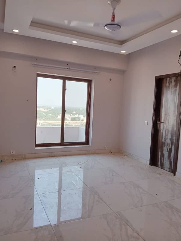 3 Bd Dd Flat For Rent In Metropolis Residency Saima Jinnah Avenue Road Karachi 19