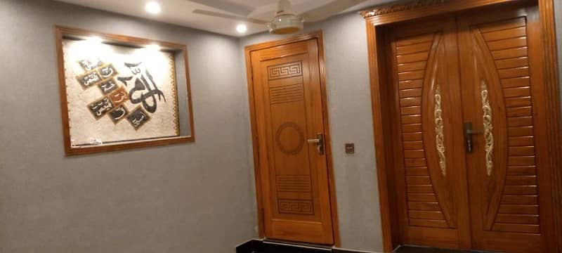 10 Marla House For Sale In Usman Block Bahria Town Lahore 2