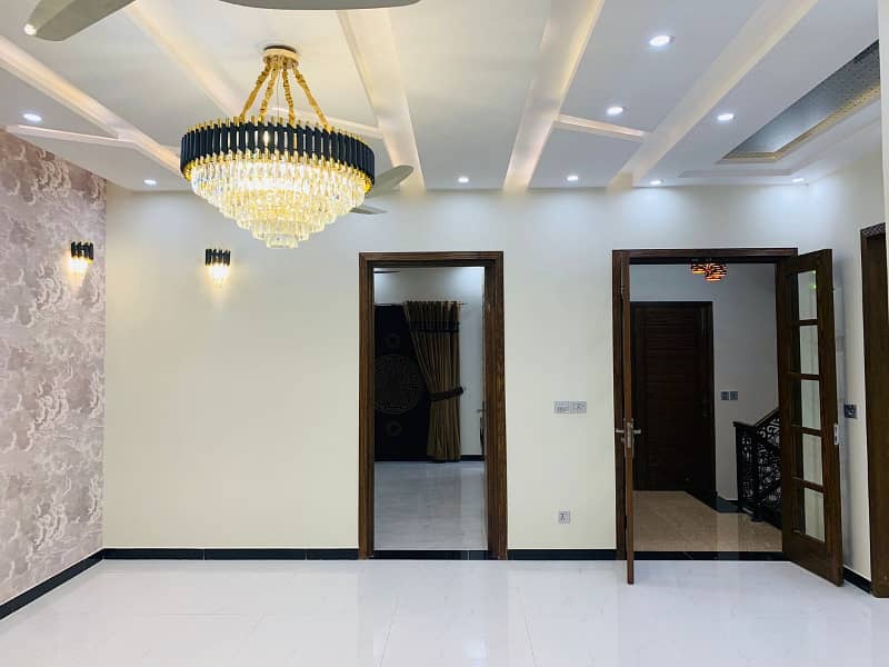 10 Marla House For Sale In Usman Block Bahria Town Lahore 19