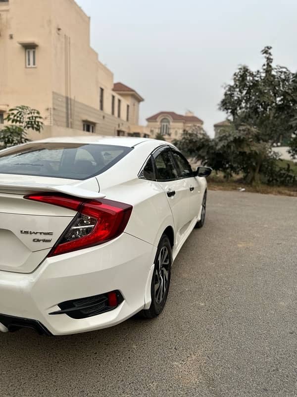 Honda Civic VTi Oriel Prosmatec 2018 3