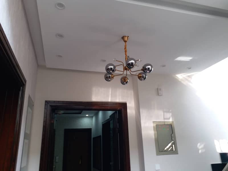 10 Marla House For Sale In Overseas B Block Bahria Town Lahore 1