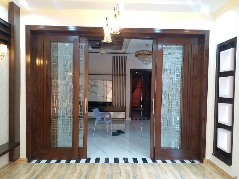 10 Marla House For Sale In Overseas B Block Bahria Town Lahore 22