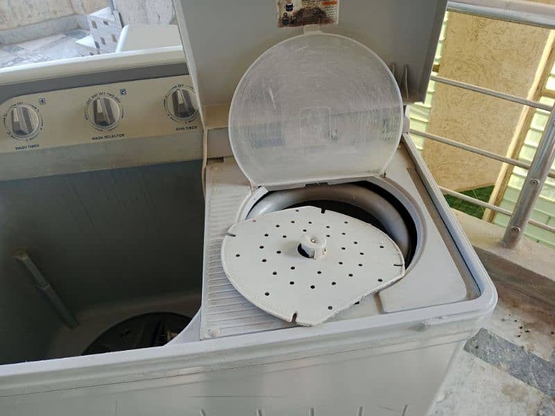 Washing machine for sale 1