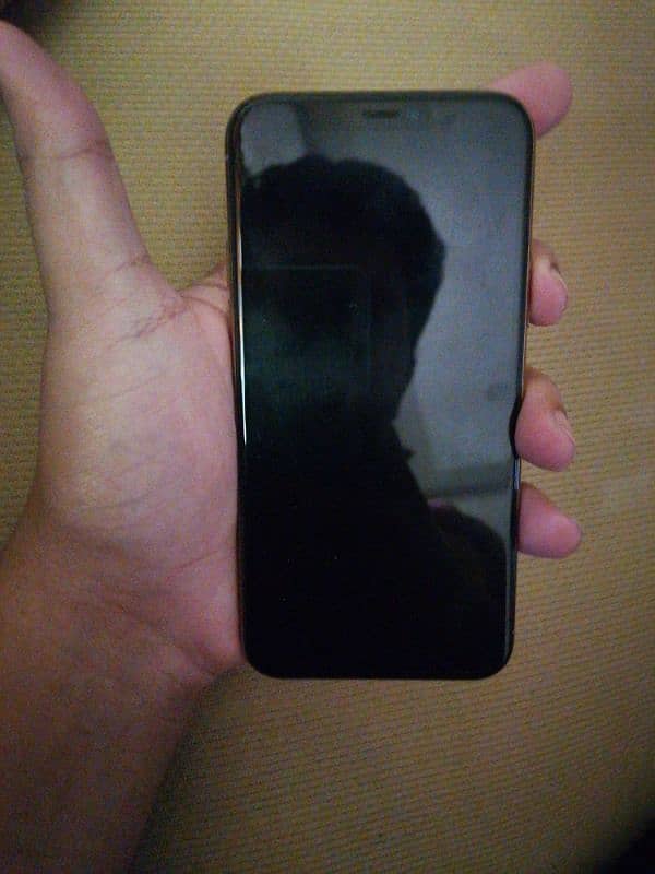 iphone 11 pro 0