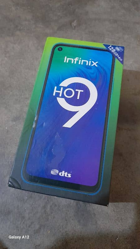 Infinix hot 9 mobile lover's  0333 five six two five five two eight 3