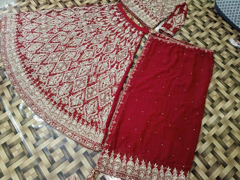 bridal lehenga Available for sale 3