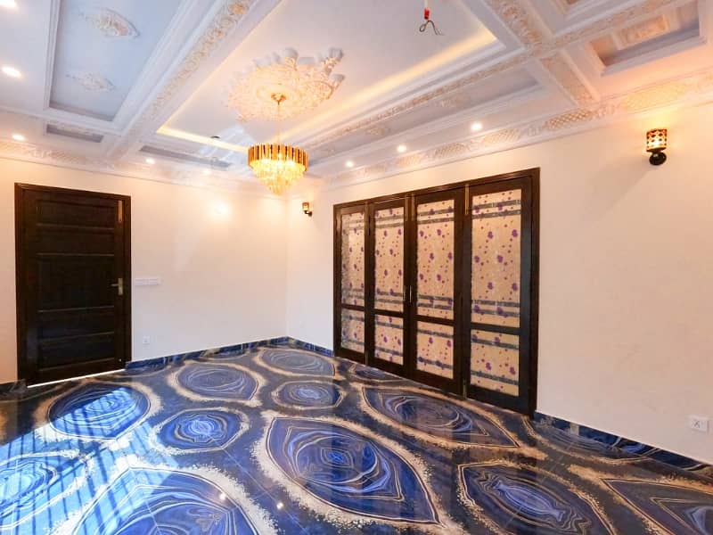 House For Sale In Marghzar Officers Colony - Block F 7