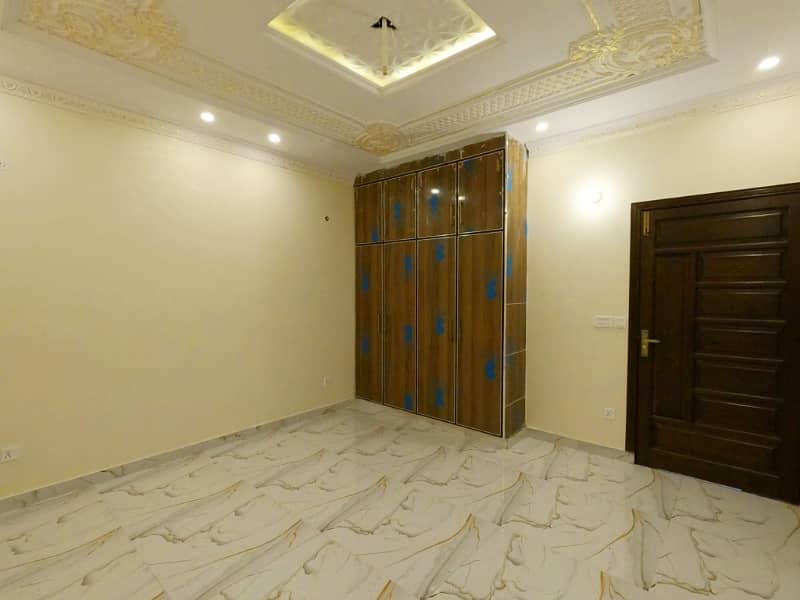 House For Sale In Marghzar Officers Colony - Block F 15