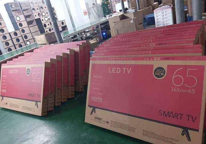 Original 32 Inch Samsung Smart LED TV availablel on whole-sale rate 1