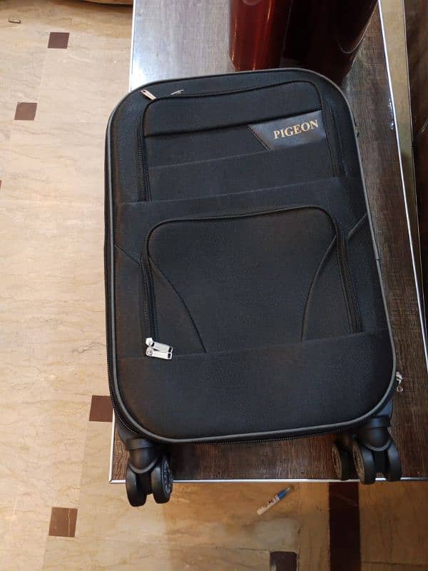 luggage/ suitcase bag brand new 0