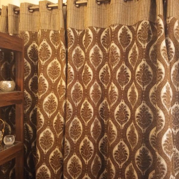 curtains. . . 4 curtains dark brown and golden colour 0