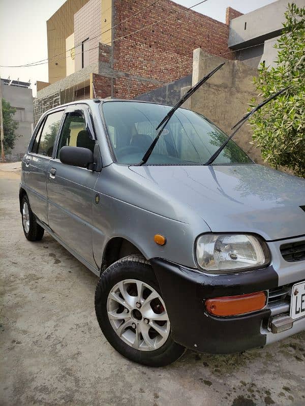 Daihatsu Cuore 2010 5