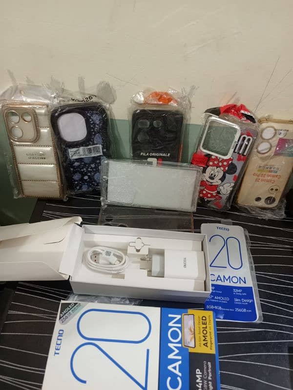 Tecno camon 20 condion new 10/10 original pta officel 4