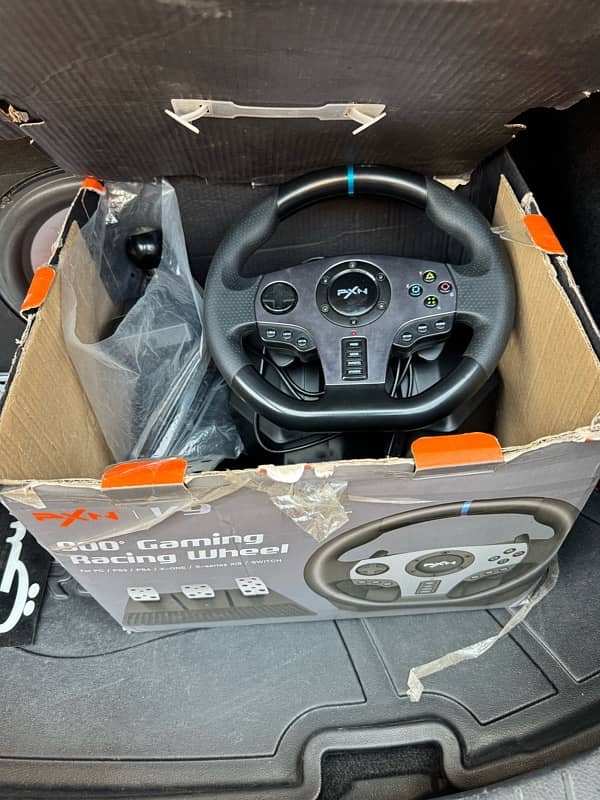 PXN V9 Steering wheel 1