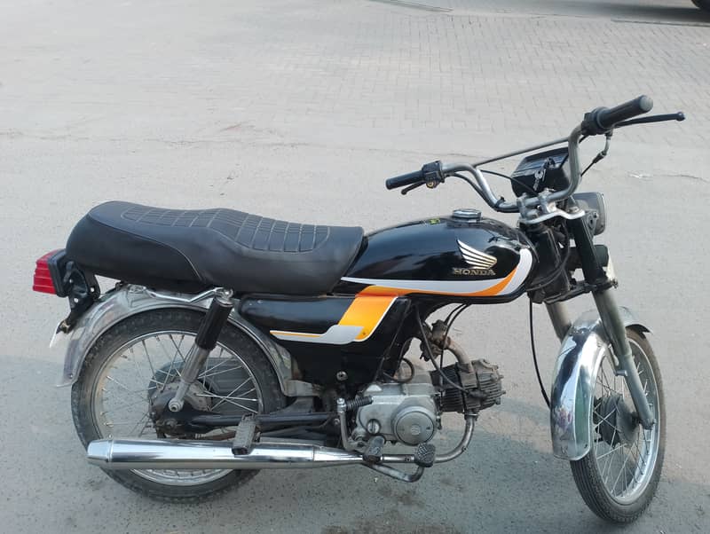 Yamaha Dhoom YD-70 2013 6