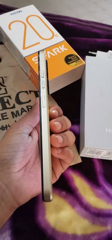 Tecno Spark 20c 8/128 just box open with 12 month warranty 7