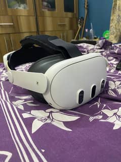 Quest 3VR Headset available for sale