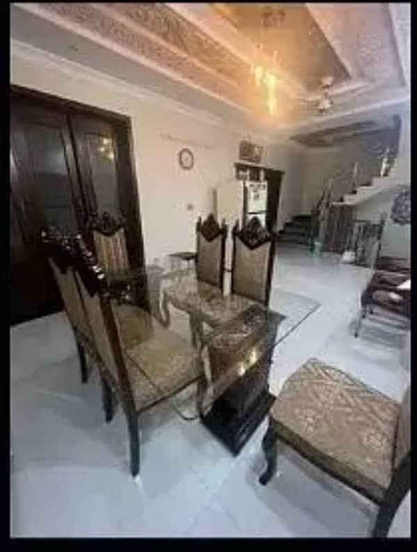 dining table with 6 chair 0