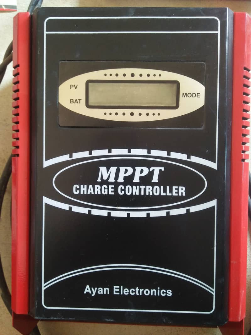 MPPT Charge Controller 0