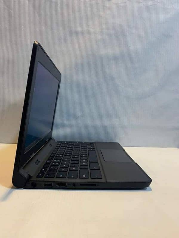 Dell Chromebook 11 | 3120 P22T | 4GB Ram | 16GB Storage | Windows 10 4