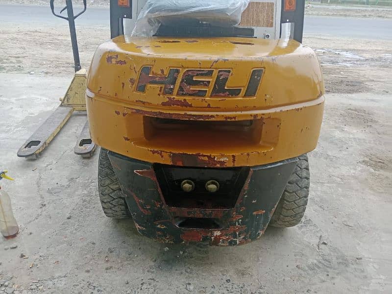 forklift 3 ton lifter 1