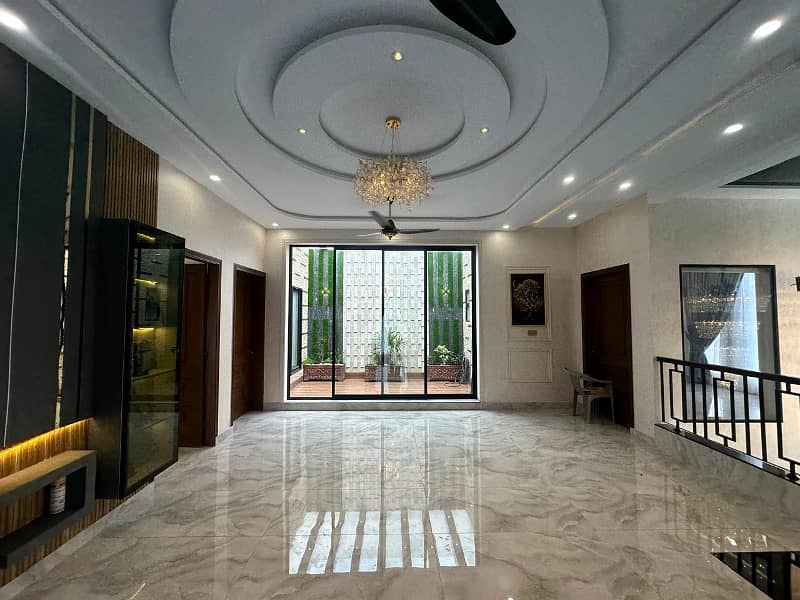 10 Marla Luxury House For Sale in Citi Housing 5