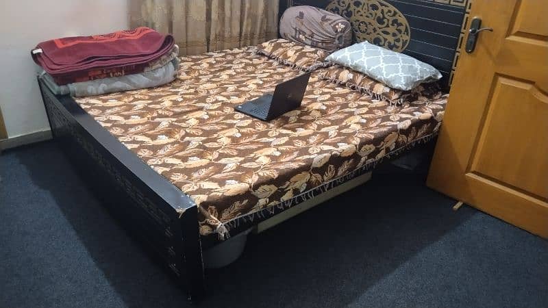 Used Double bed only 0