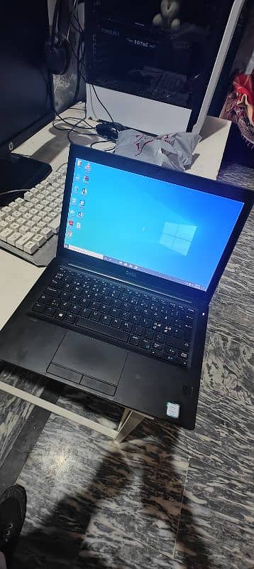 Dell Laptop i7 7th gen 8gb Ram Dell Latitude 7280 4