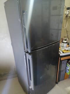 Fridge in working condition for sale