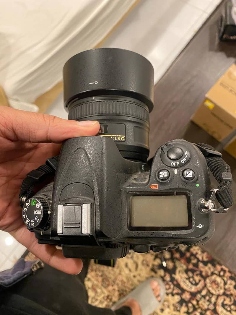 Nikon d7000 DSLR camera with nikkor 50mm f/1.8g Lenz Condition 10/10 1