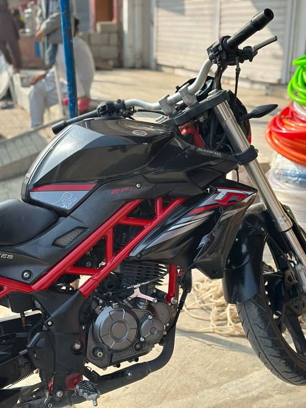 benelli tnt 150i 6