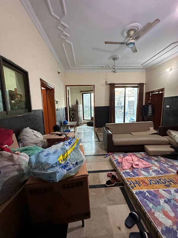 2 bed upper portion 4 rent in chaklala scheme 3 0