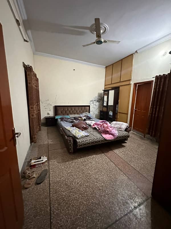 2 bed upper portion 4 rent in chaklala scheme 3 2