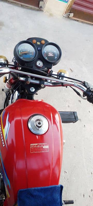 lodir Raksha QINGQI 100cc jalalpur jata Gujarat 3