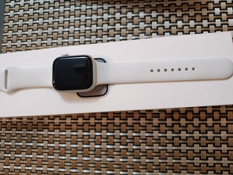 Apple Watch Series 8 45mm 0