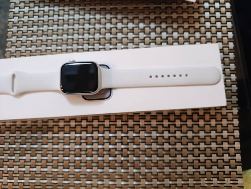 Apple Watch Series 8 45mm 1