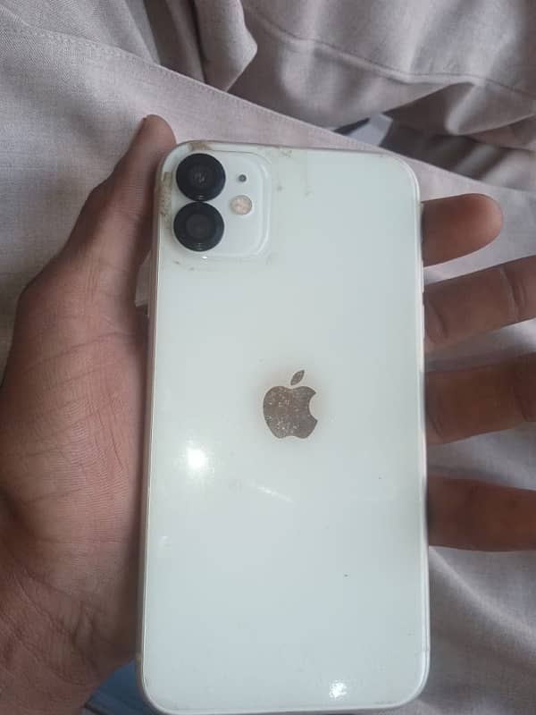 iPhone 11 0