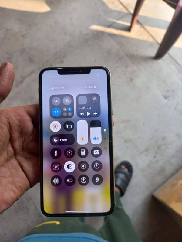 iPhone 11 pro max 64 gb 1