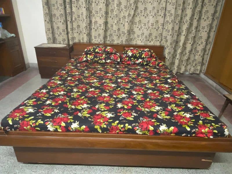 Pure Wood Double Bed with Mattress and 1 side table 3