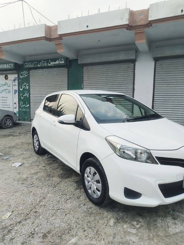 Toyota Vitz 2013 1