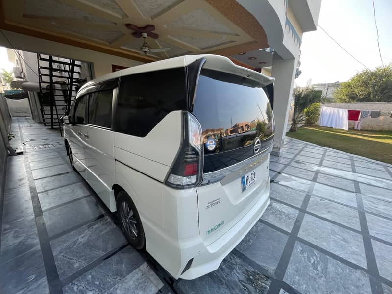 Nissan Serena e-POWER Highway Star 2019 2