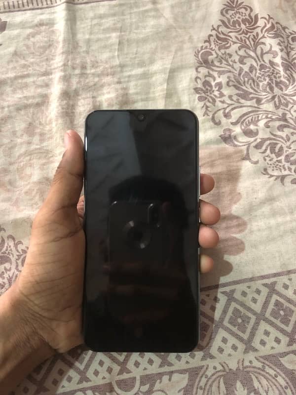 Vivo y17 8gb 256gb dual sim pta approved 4