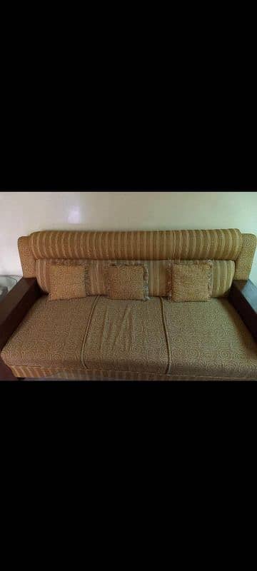 7 seater sofa 0