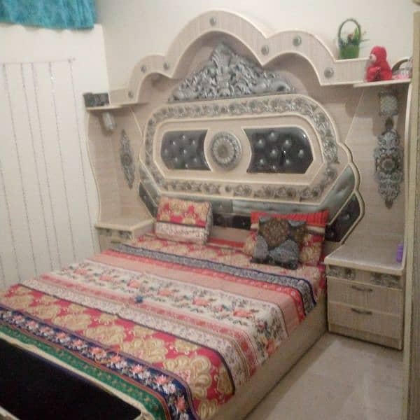 bed room set sell urgent 1