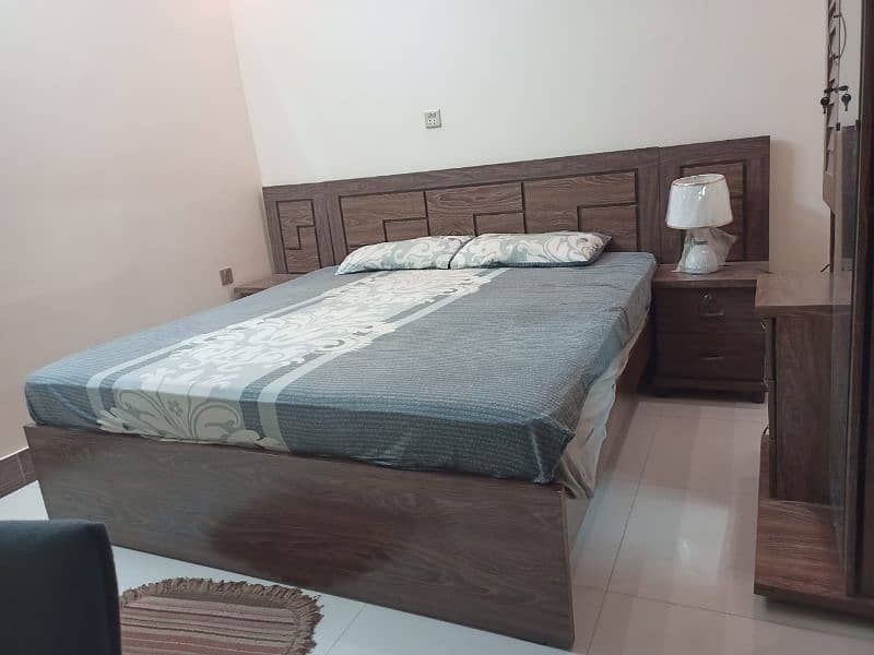 Bedroom set 3 piece with spring mattress 2