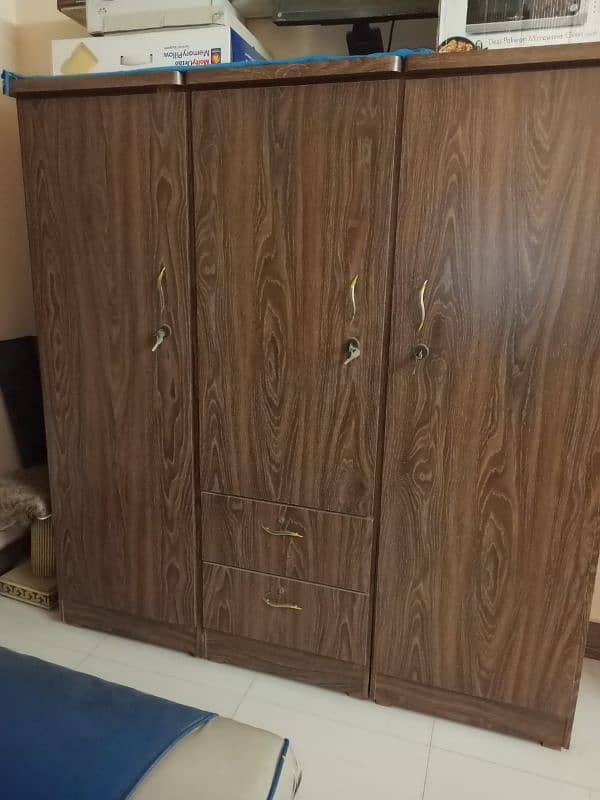 Bedroom set 3 piece with spring mattress 7