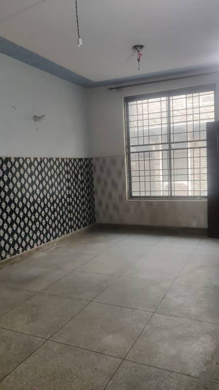 Allama Iqbal Town 5 Marla House For Sale 1