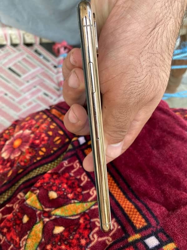 IPhone XS Max 64 Gb 6