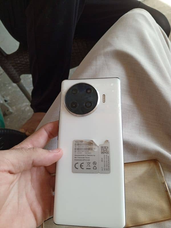 spark 20 pro plus. . URGENT SALE 2