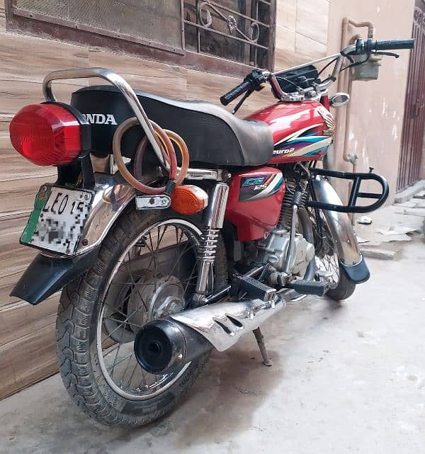 HONDA CG 125 GENUINE CONDITION 3